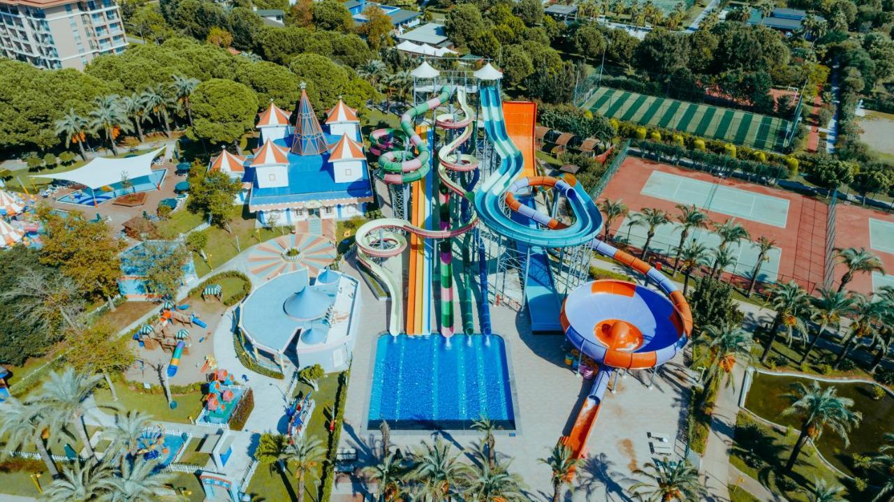 Ic Hotels Green Palace - Kids Concept Antalya Exterior foto Aerial view of Splash Island