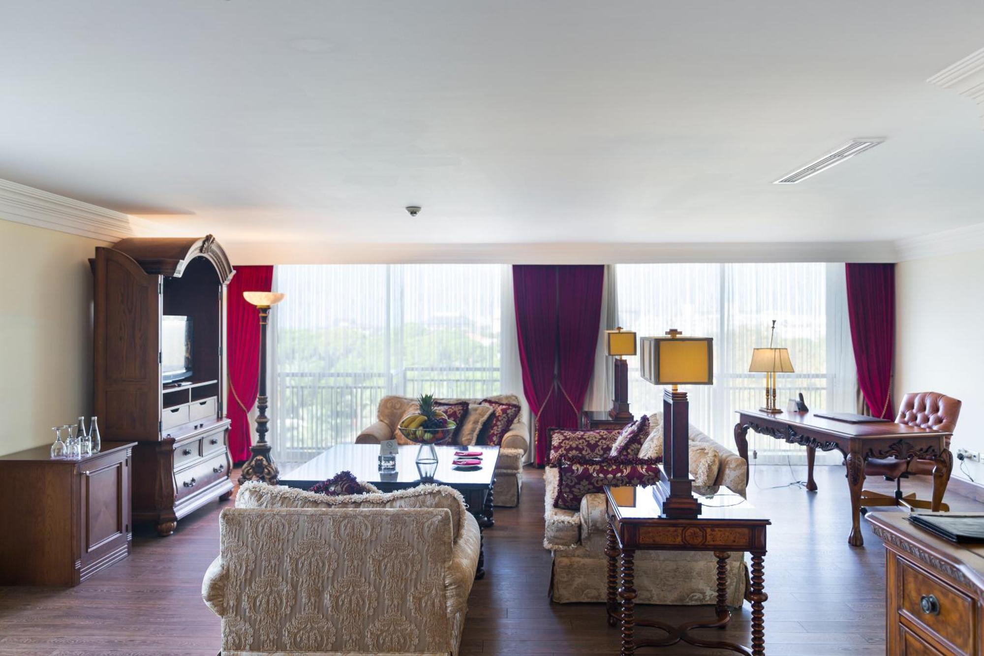 Ic Hotels Green Palace - Kids Concept Antalya Habitación foto A living room in a typical condominium